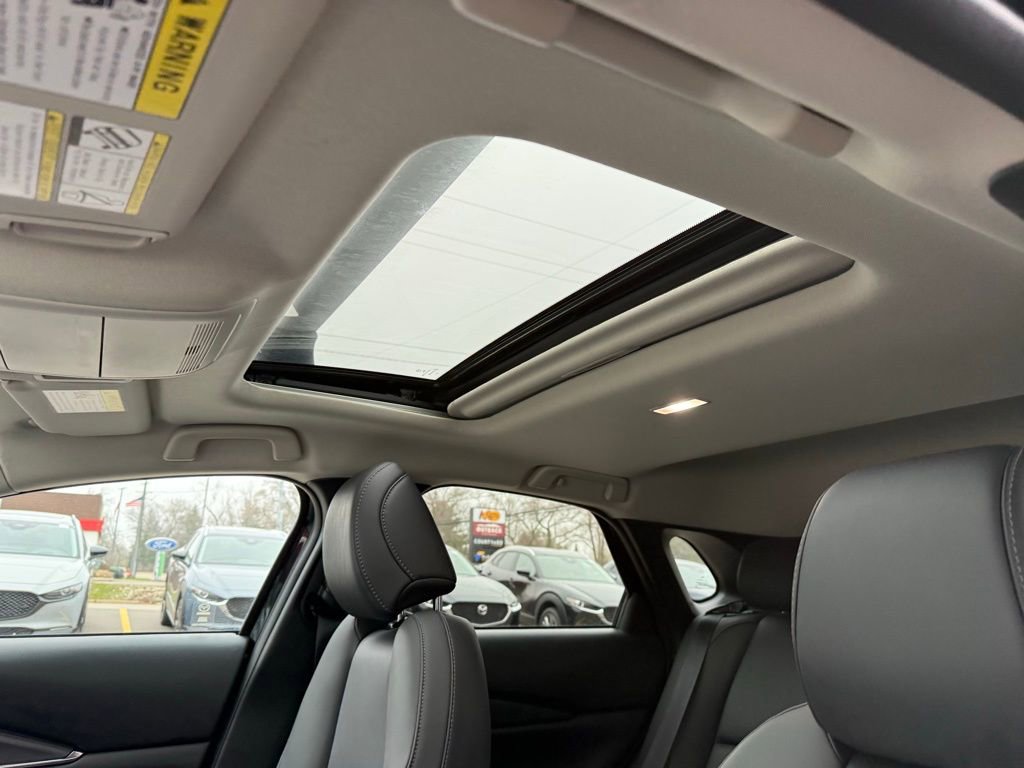 Used 2025 MAZDA CX-30 AWD 2.5 S w/ Preferred Package image 7