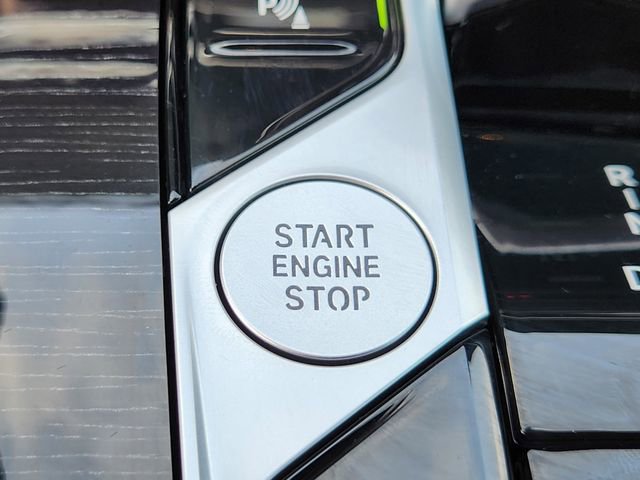 Used 2026 BMW X7 xDrive40i w/ M Sport Package image 20