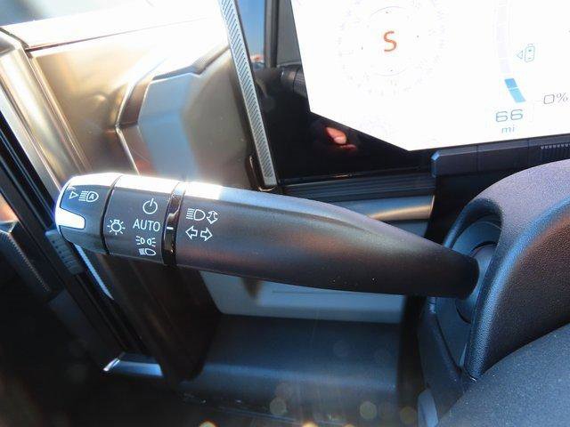 New 2025 GMC Hummer EV 3X w/ Battery Pack, 24 Module Pack image 36