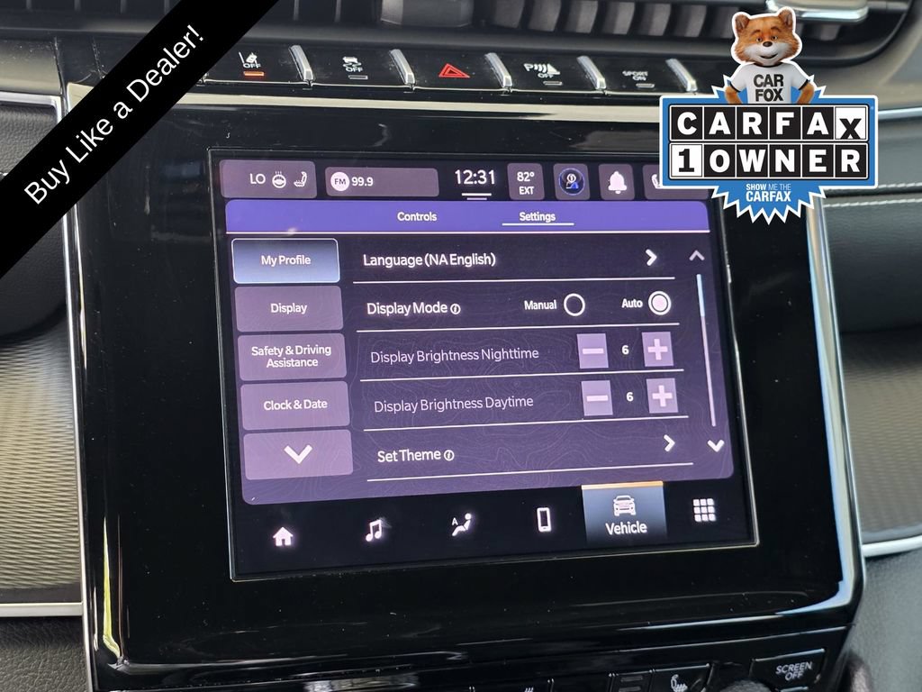 Used 2025 Jeep Grand Cherokee Laredo w/ Luxury Tech Group I AWD/4WD image 18