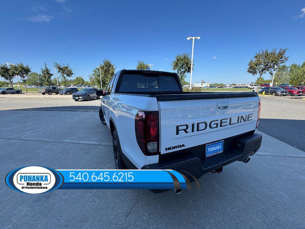 New 2026 Honda Ridgeline Black Edition image 3