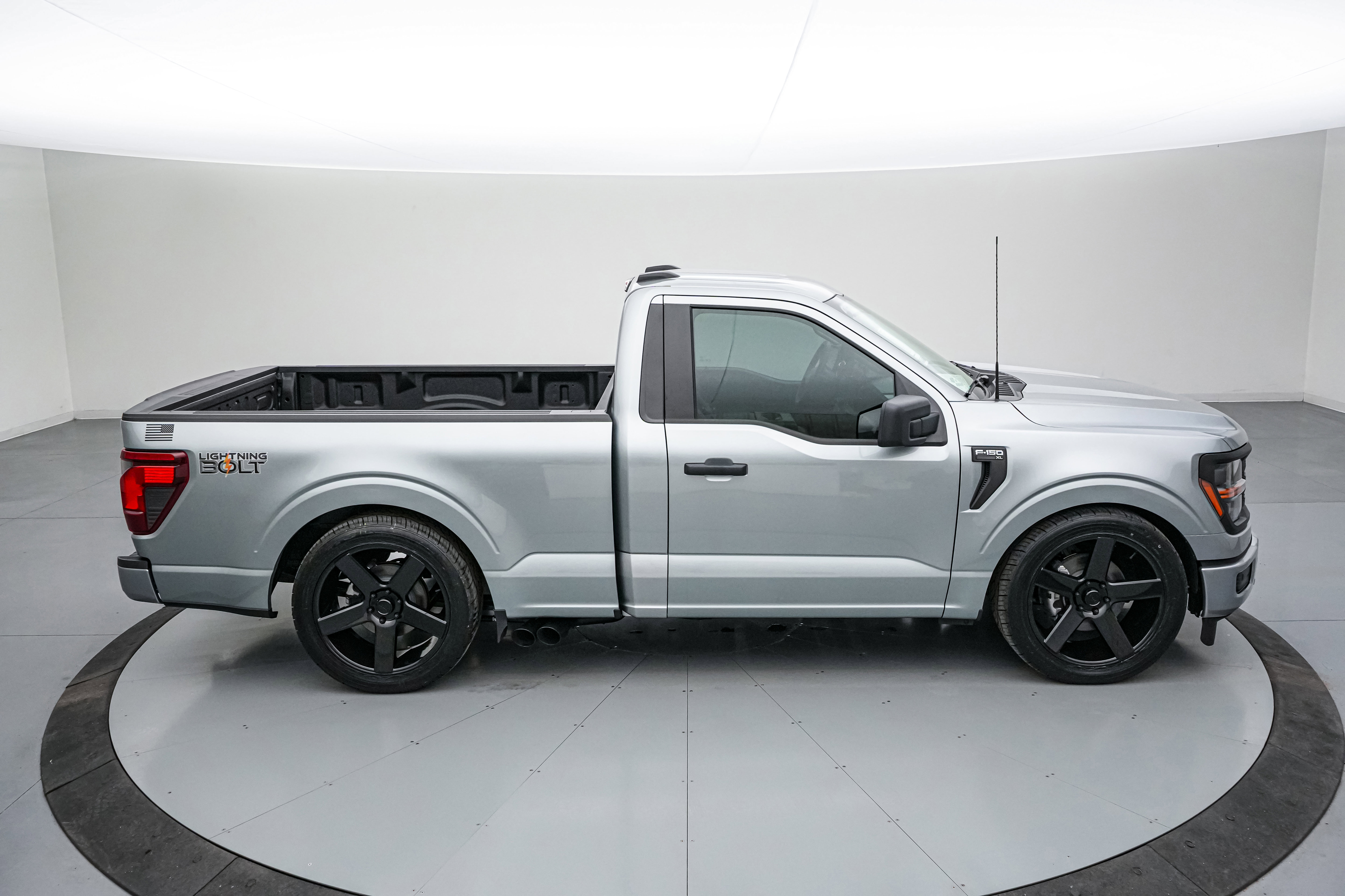 New 2026 Ford F150 XL image 4