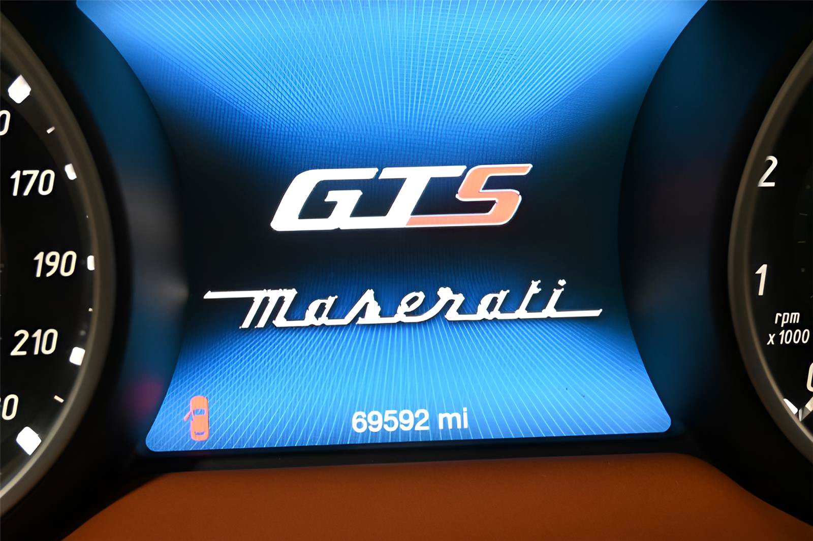 Used 2019 Maserati Levante GTS AWD/4WD image 32
