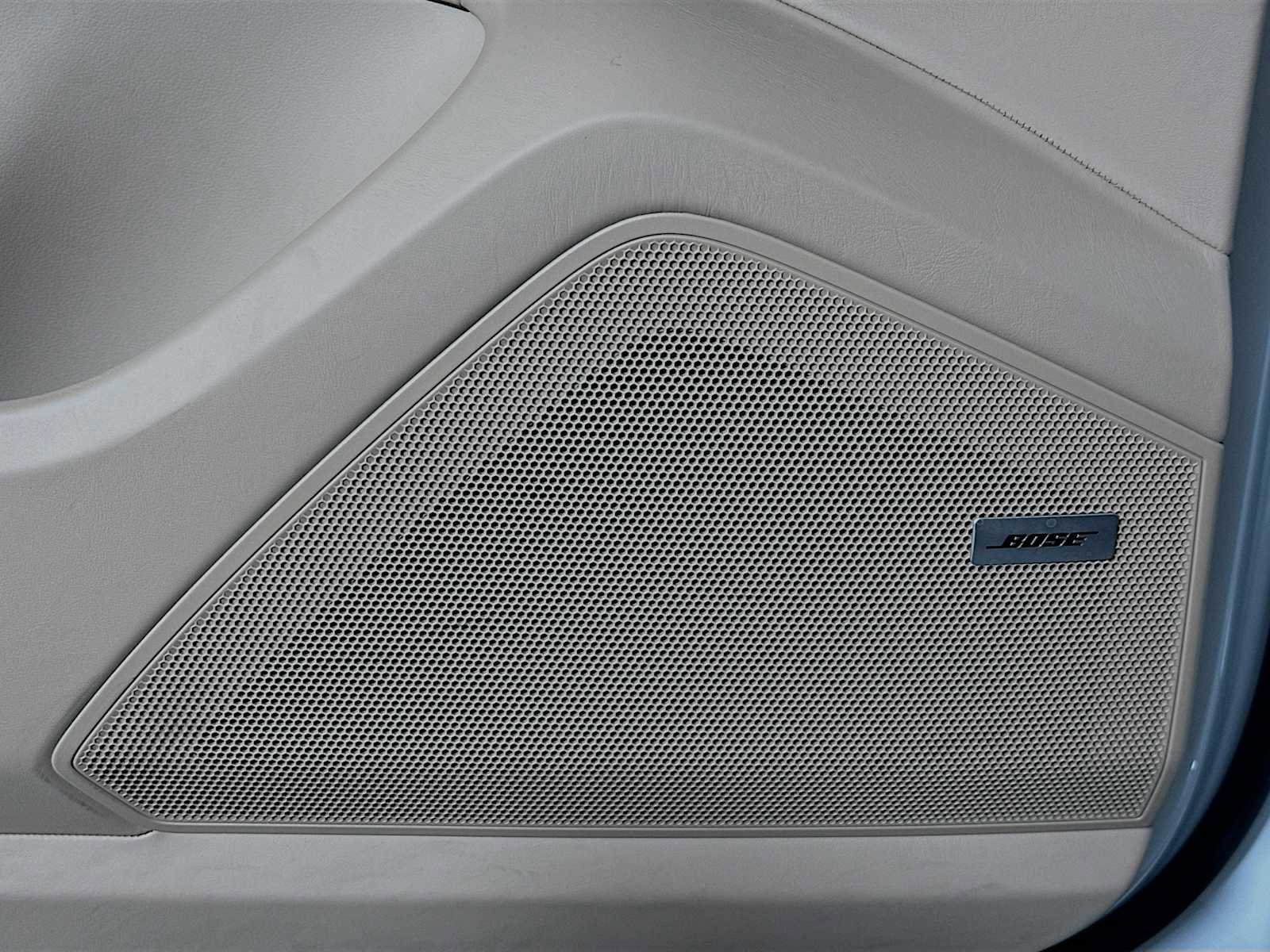 Certified 2022 Porsche Cayenne E-Hybrid image 12