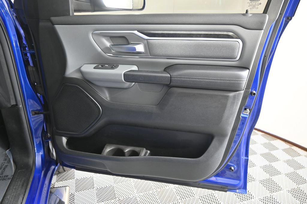 Used 2019 RAM 1500 Big Horn AWD/4WD image 13