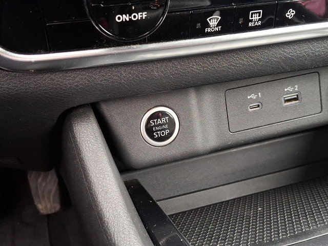 Certified 2022 Nissan Rogue SV AWD/4WD image 23