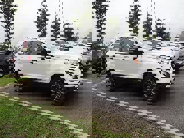 Certified 2021 Ford EcoSport S image 4