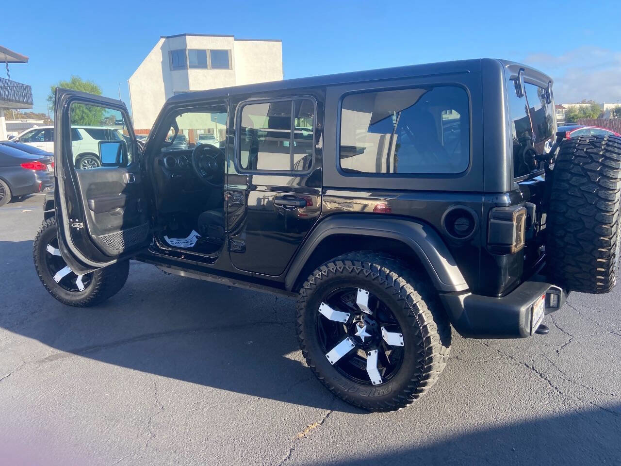 Used 2020 Jeep Wrangler Unlimited Sport image 5
