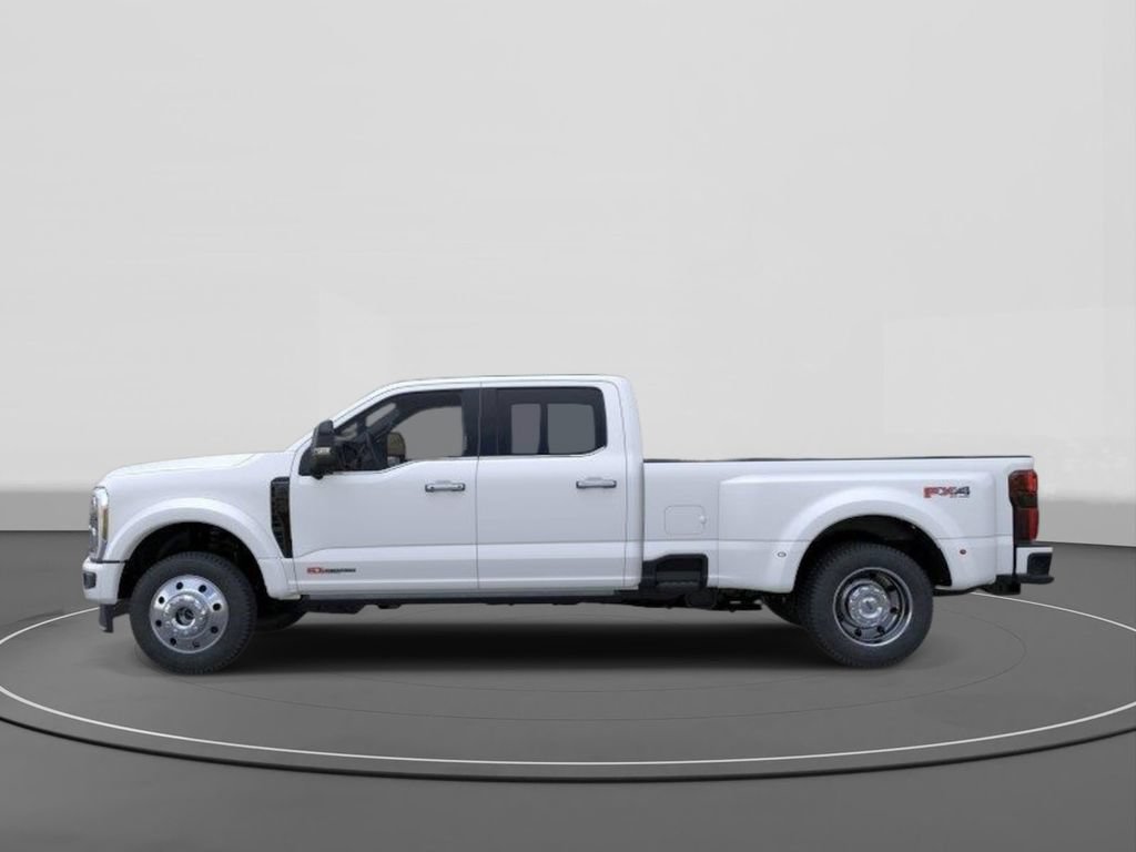 New 2026 Ford F450 Platinum w/ FX4 Off-Road Package AWD/4WD image 3