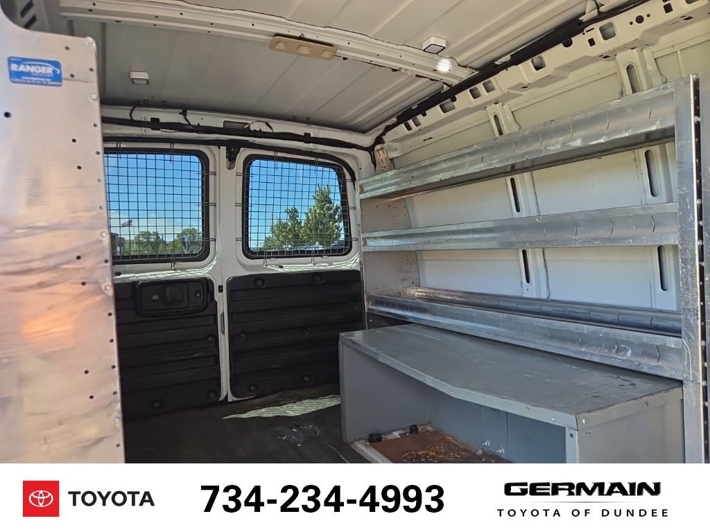 Used 2015 GMC Savana 3500 w/ Cold Climate Package RWD image 16