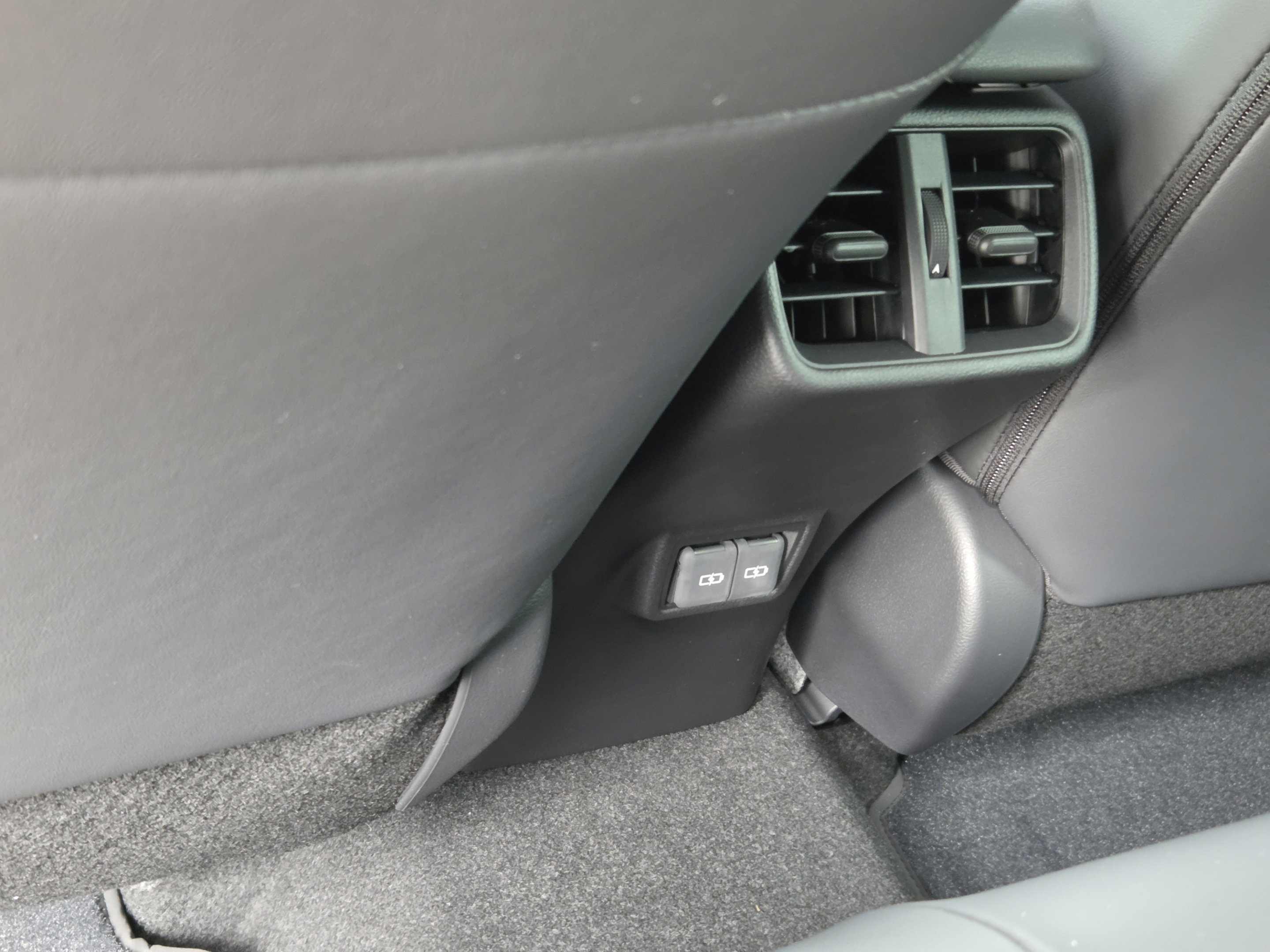 New 2026 Lexus UX 300h FWD w/ Accessory Package (Z1) image 20