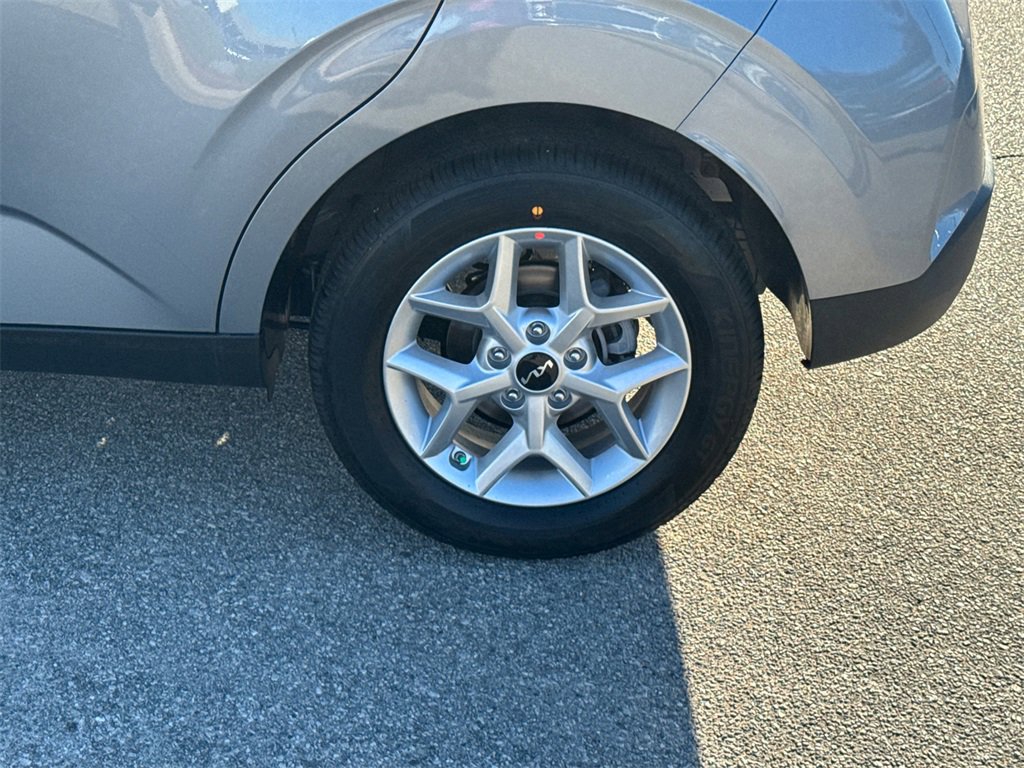 New 2025 Kia Soul S image 19