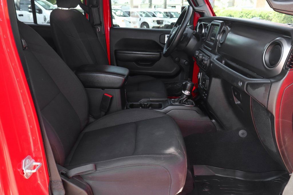 Used 2022 Jeep Gladiator Sport image 36