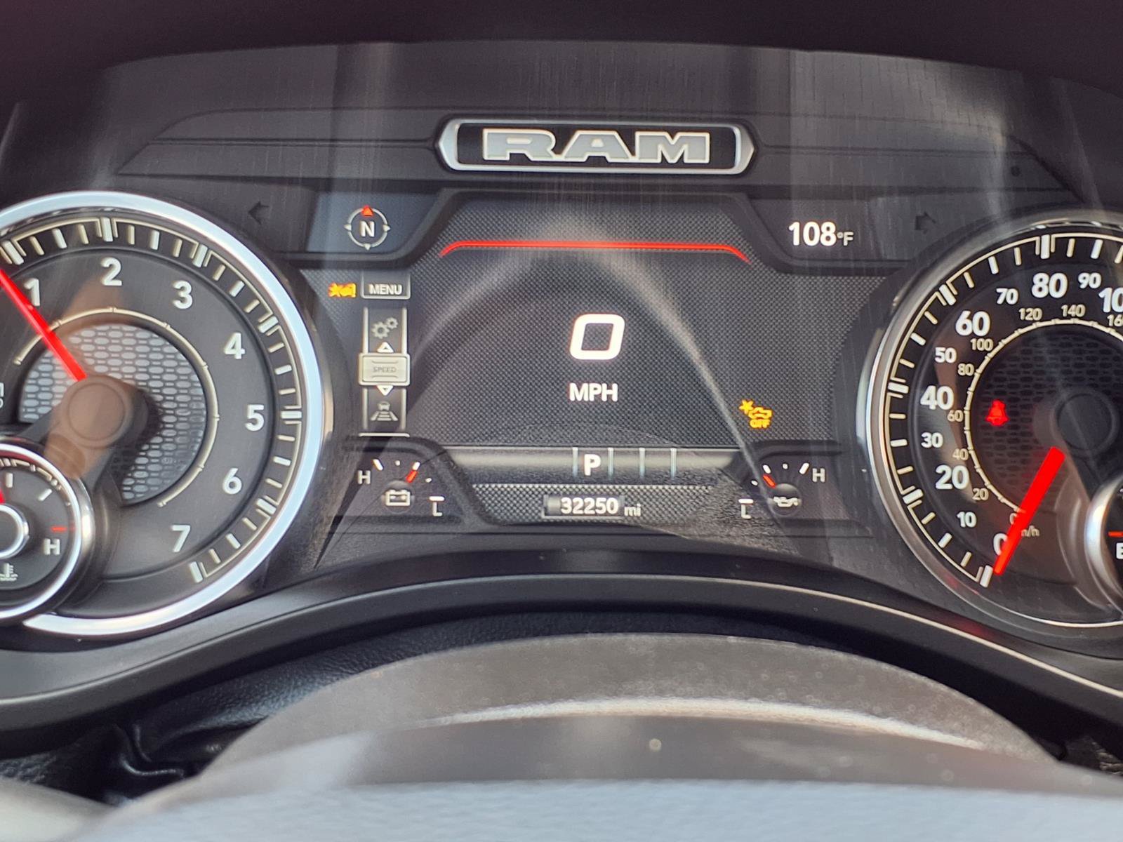 Used 2025 RAM 1500 Warlock AWD/4WD image 18
