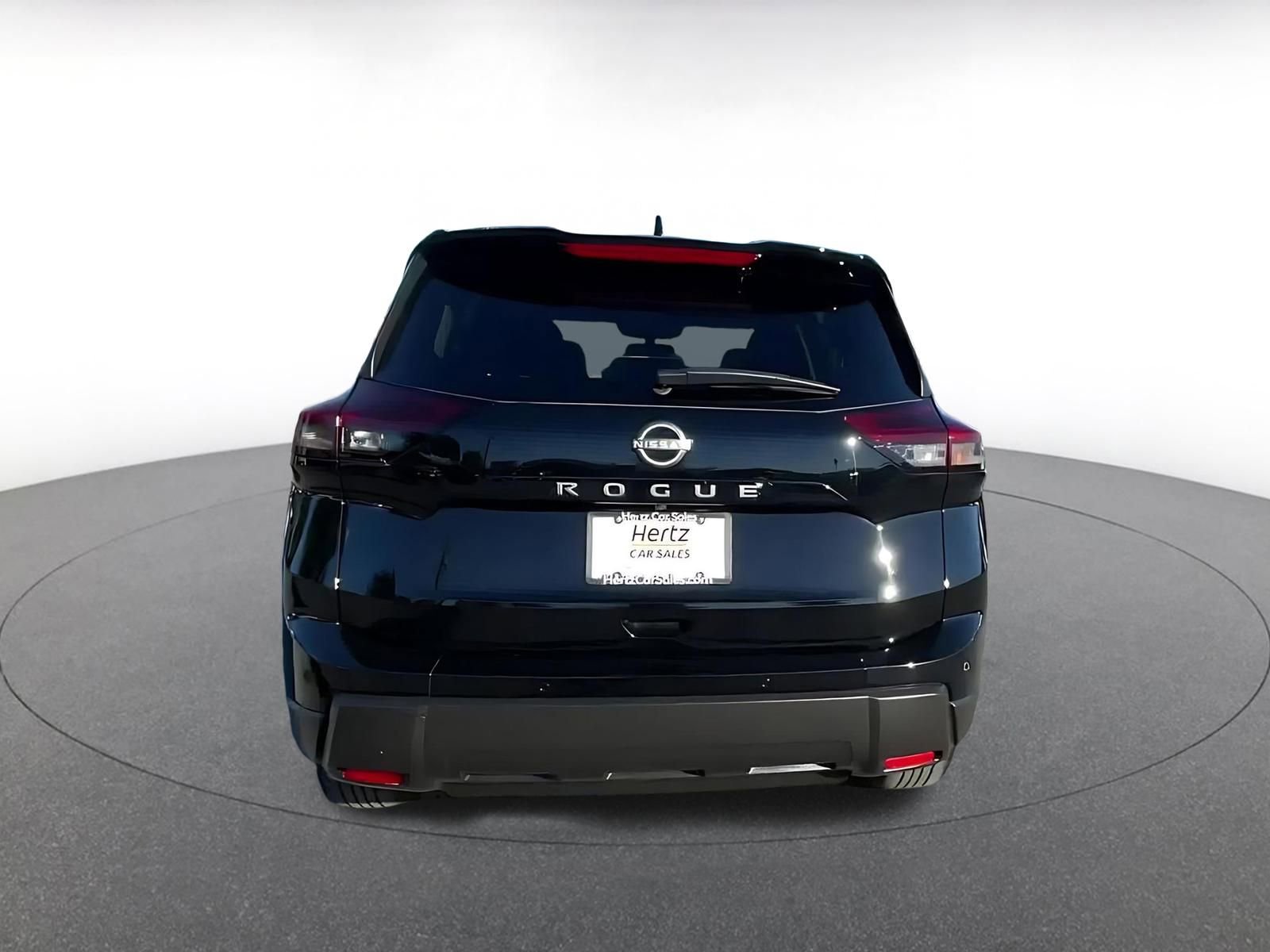 Used 2025 Nissan Rogue SV image 12