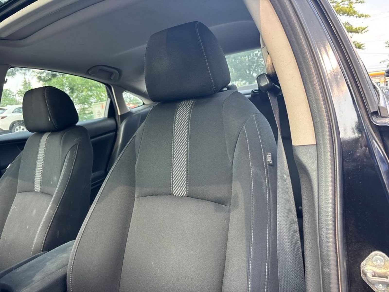 Used 2017 Honda Civic EX image 7