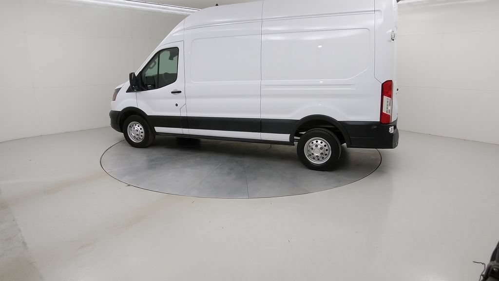 Certified 2024 Ford Transit 250 148 High Roof AWD image 17