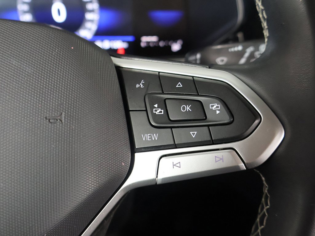 Used 2022 Volkswagen Taos SE image 38