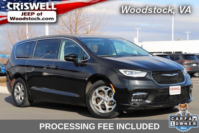 Used 2024 Chrysler Pacifica Limited image 1