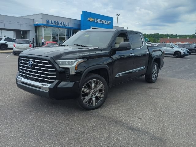 Used 2023 Toyota Tundra Capstone AWD/4WD image 3