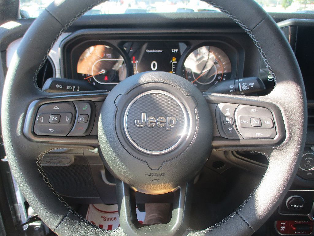 New 2025 Jeep Gladiator Sport AWD/4WD image 7