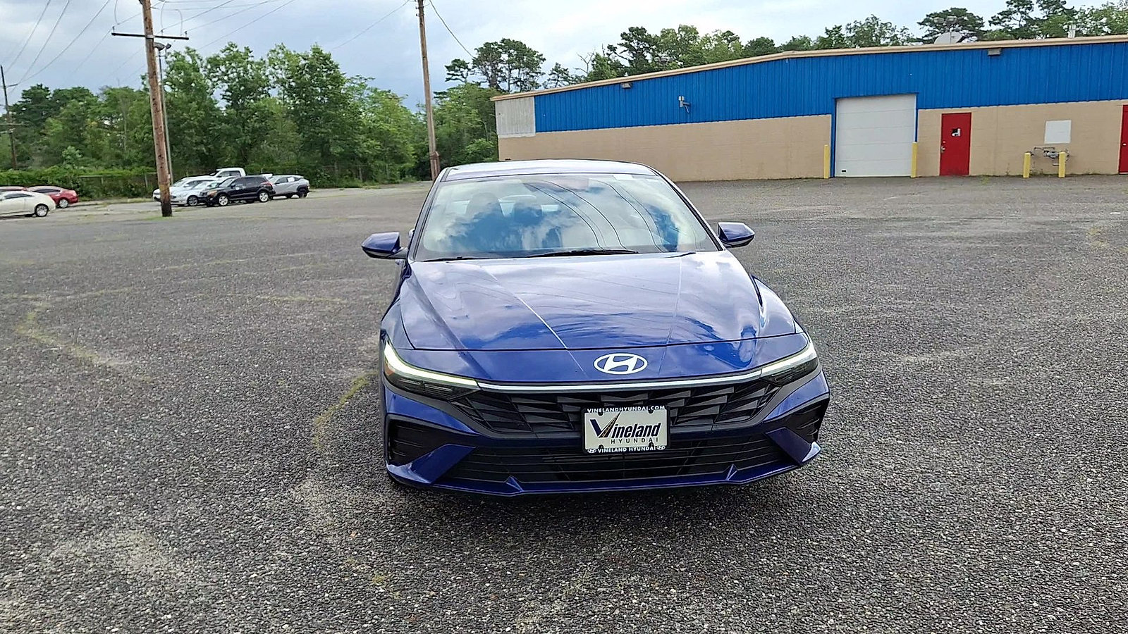 Certified 2025 Hyundai Elantra SE FWD image 3