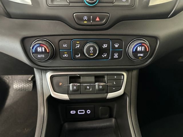 Used 2023 GMC Terrain SLE w/ Driver Convenience Package image 23