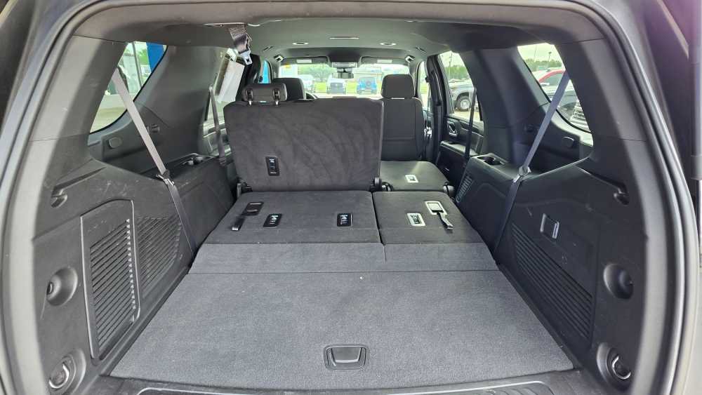 Used 2024 Chevrolet Tahoe LS w/ Driver Alert Package AWD/4WD image 11