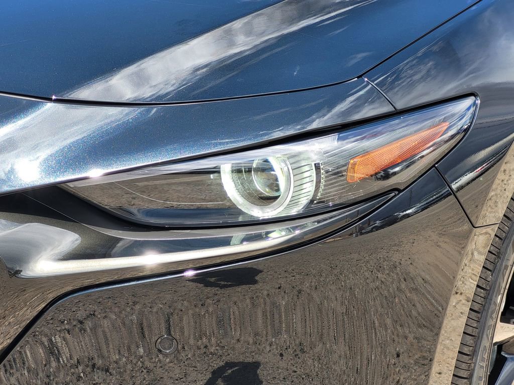 New 2025 MAZDA MAZDA3 Hatchback w/Premium Plus Pkg image 5