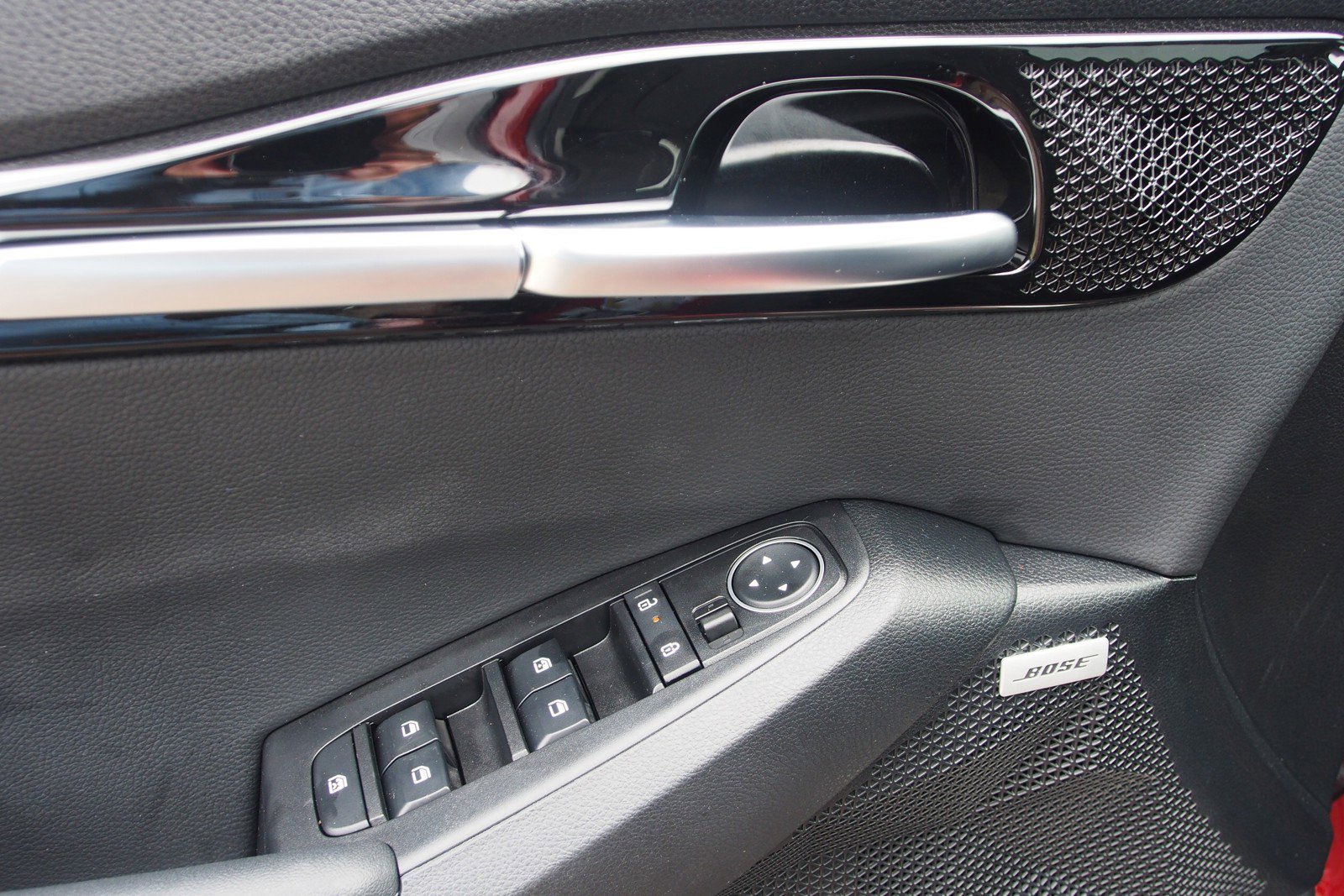 Used 2025 Kia Seltos SX w/ SX Sunroof Package image 19