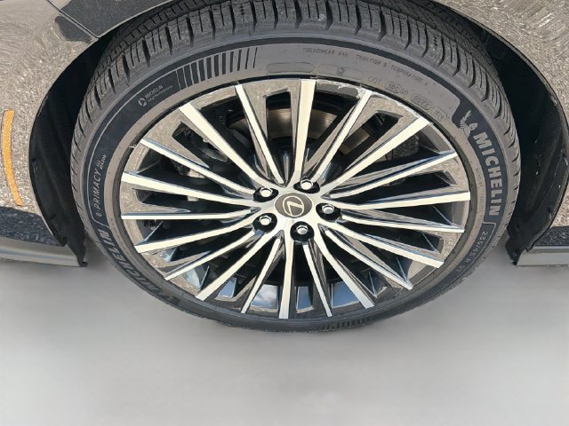 New 2026 Lexus ES 350e w/ Convenience Package FWD image 43