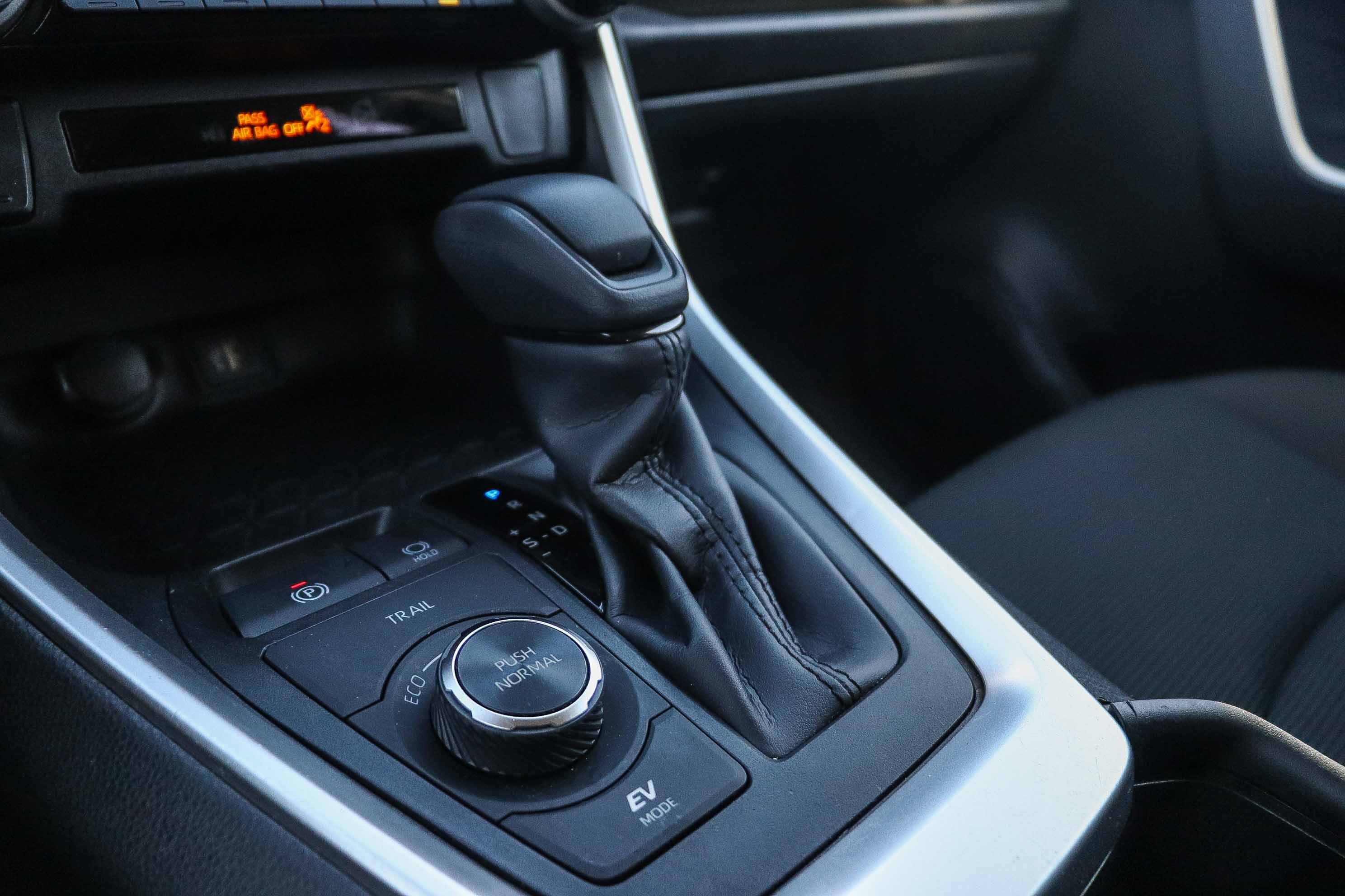 Certified 2023 Toyota RAV4 LE image 22