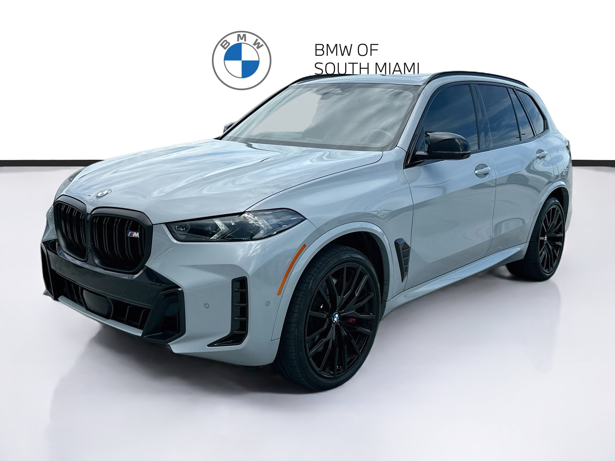 Certified 2026 BMW X5 M60i w/ Executive Package AWD/4WD image 3