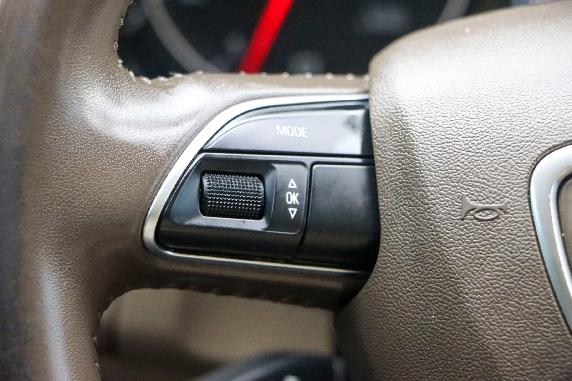 Used 2016 Audi Q5 2.0T Premium Plus w/ Technology Package image 29