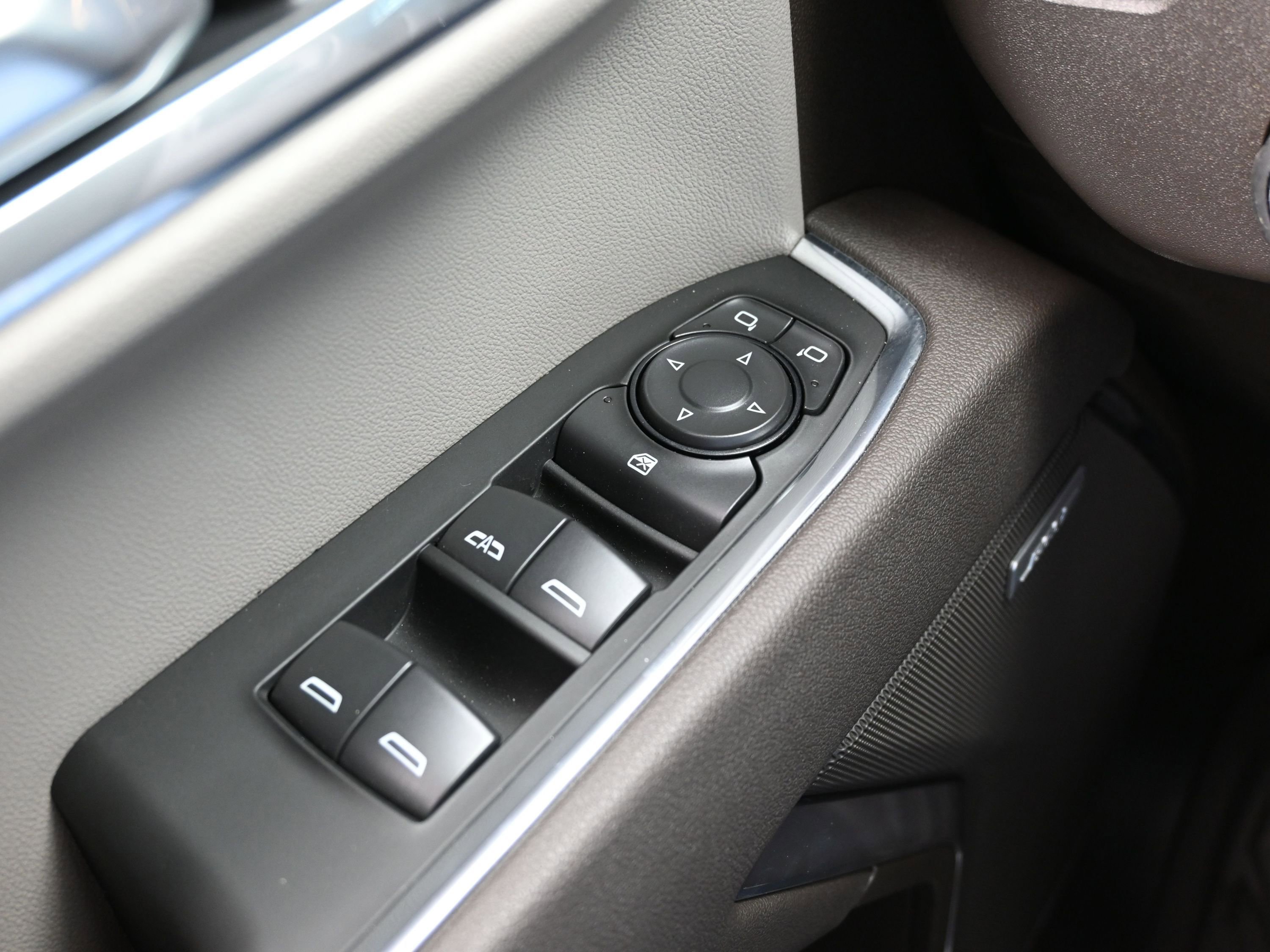 Used 2026 Chevrolet Silverado 1500 LT Trail Boss w/ Safety Package image 25