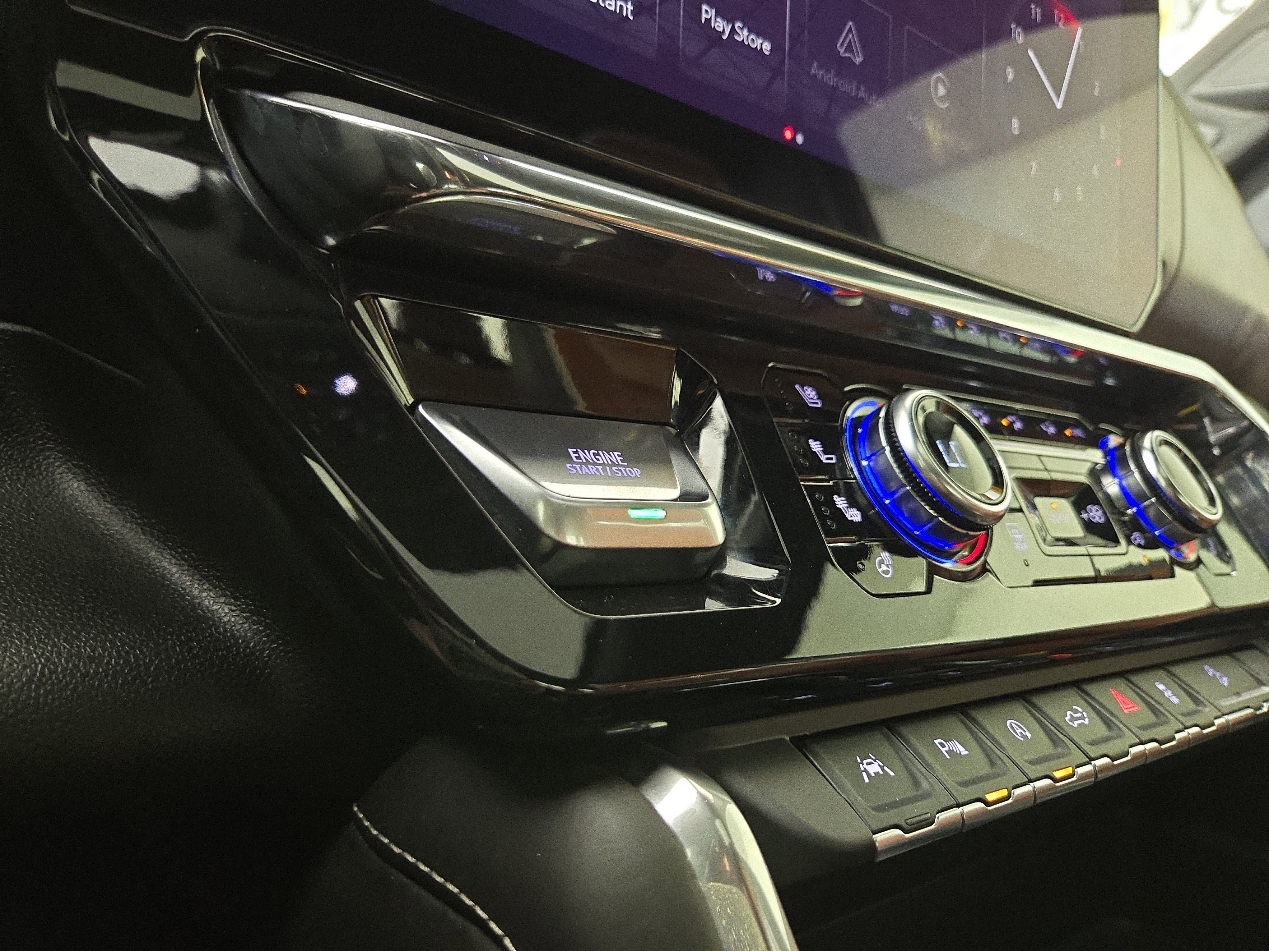 Certified 2025 GMC Sierra 1500 Denali Ultimate image 26