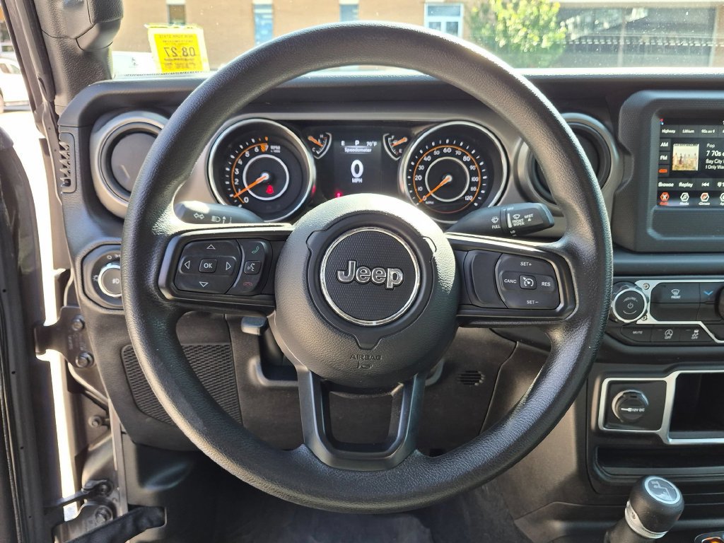 Used 2022 Jeep Wrangler Unlimited Sport AWD/4WD image 13