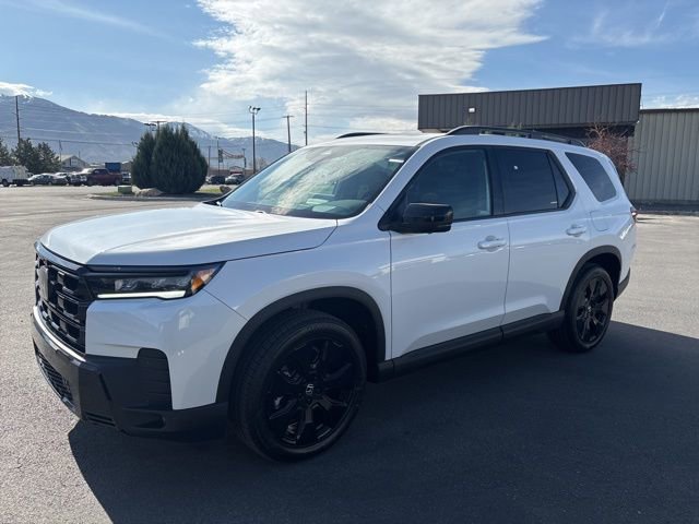 New 2026 Honda Pilot Black Edition image 7