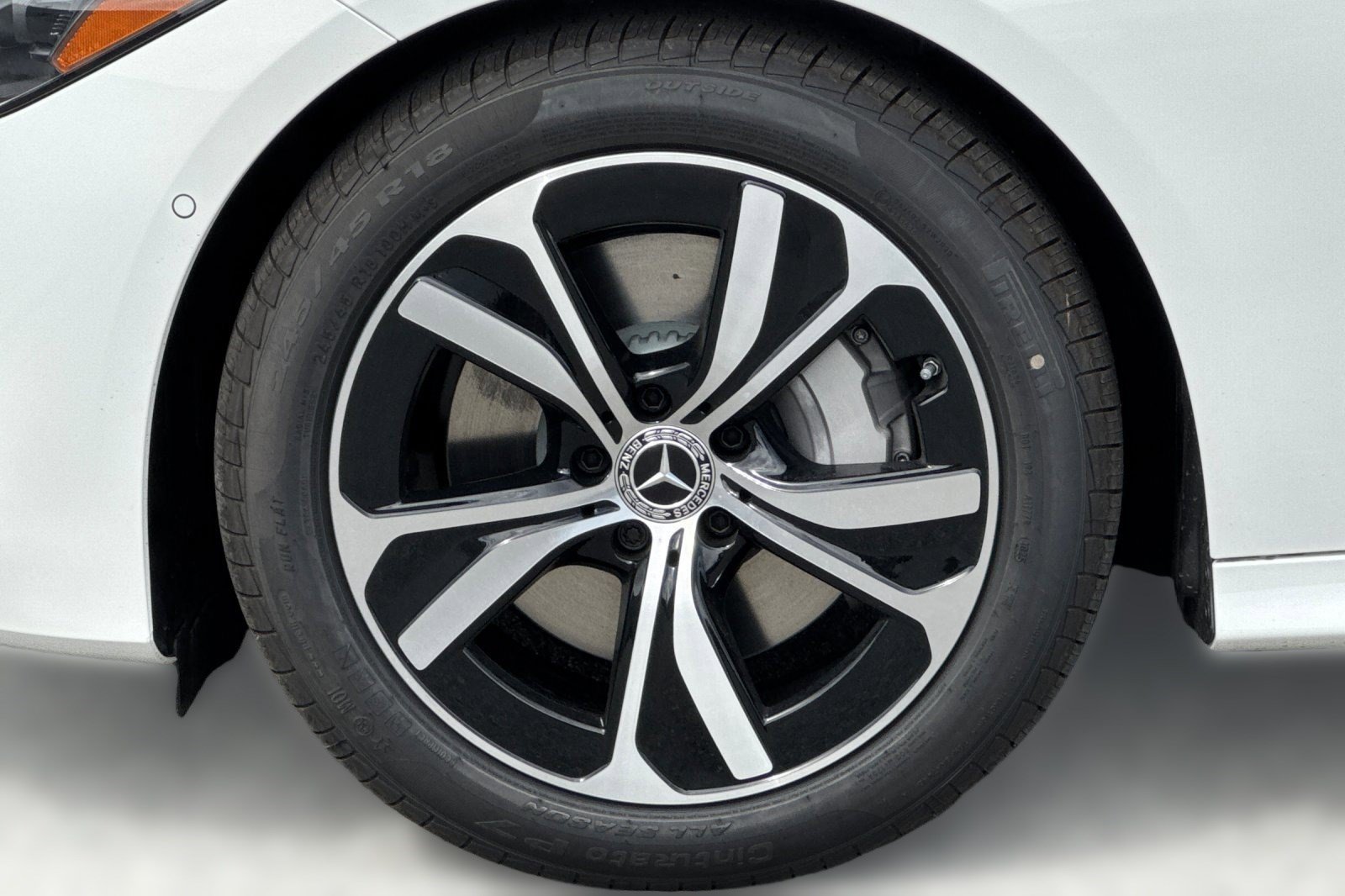 New 2026 Mercedes-Benz CLE 300 4MATIC Coupe image 11