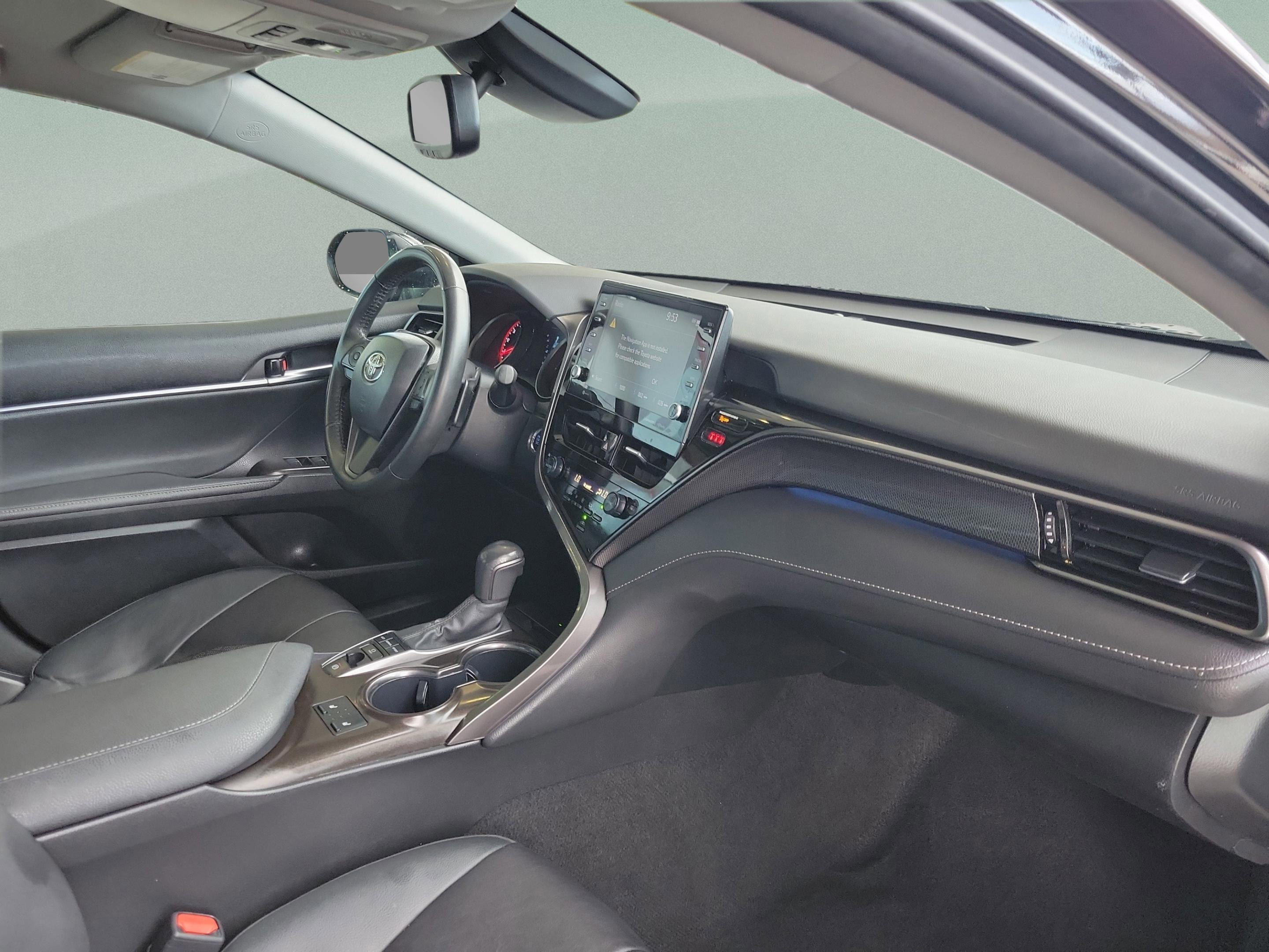 Used 2024 Toyota Camry XSE image 30