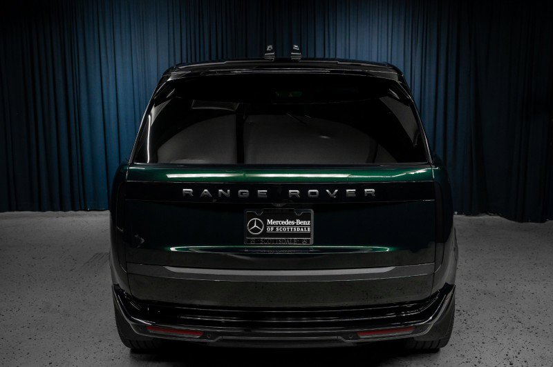 Used 2024 Land Rover Range Rover Long Wheelbase SE image 5