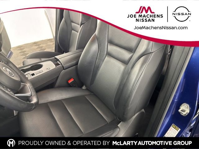 Certified 2021 Nissan Rogue SV w/ Premium Package image 18