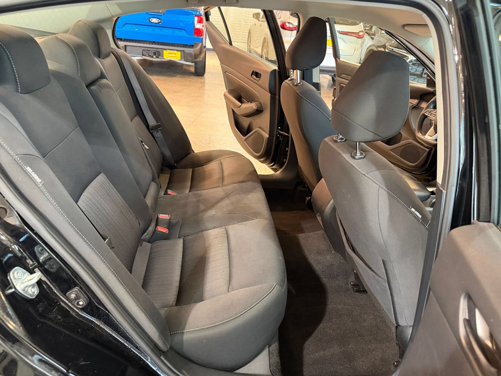 Used 2025 Nissan Altima 2.5 SV FWD image 36