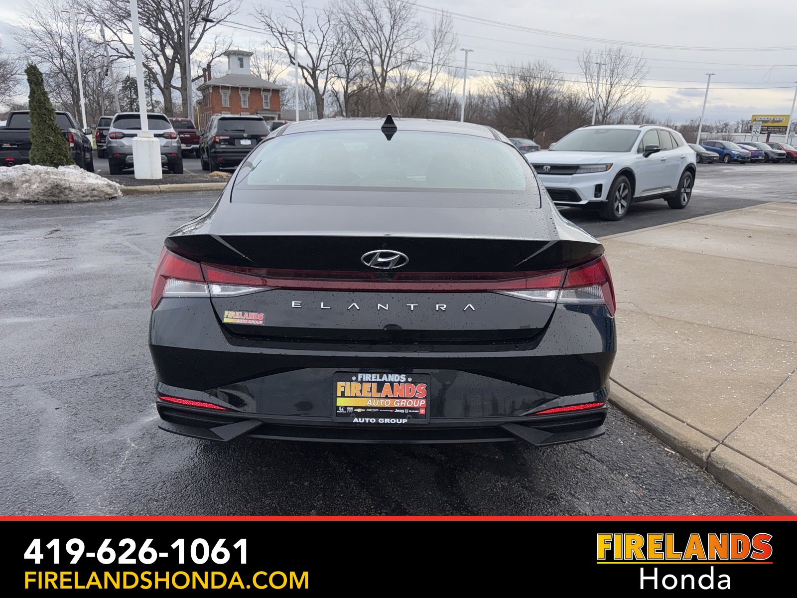 Used 2022 Hyundai Elantra SEL w/ Convenience Package image 4