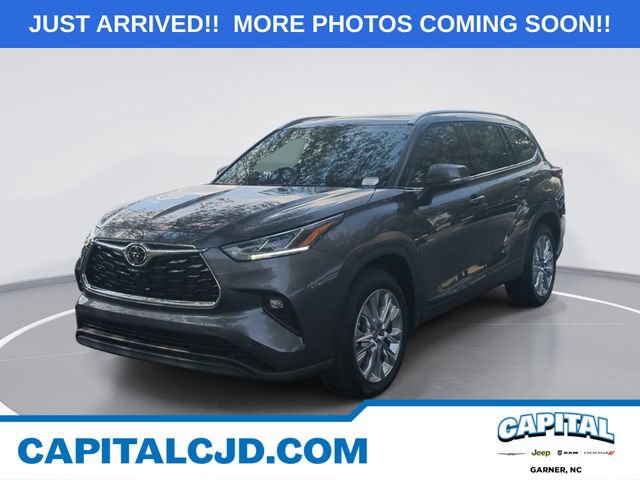 Used 2025 Toyota Highlander Limited
