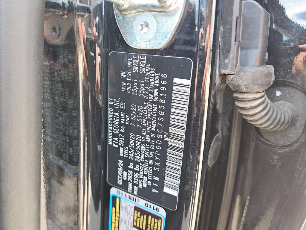 Used 2025 Kia Telluride S AWD/4WD image 30