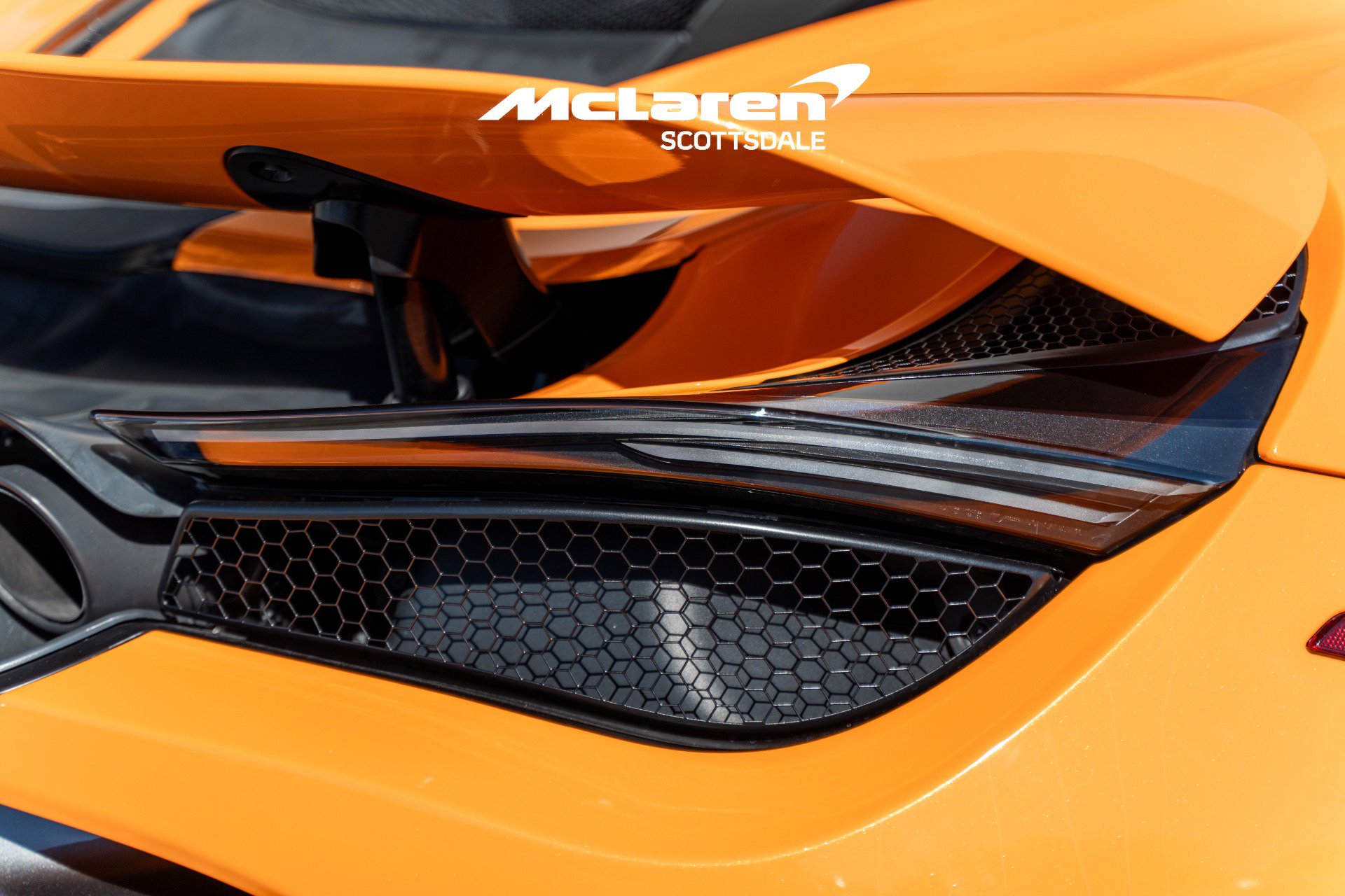 Used 2019 McLaren 720S image 17
