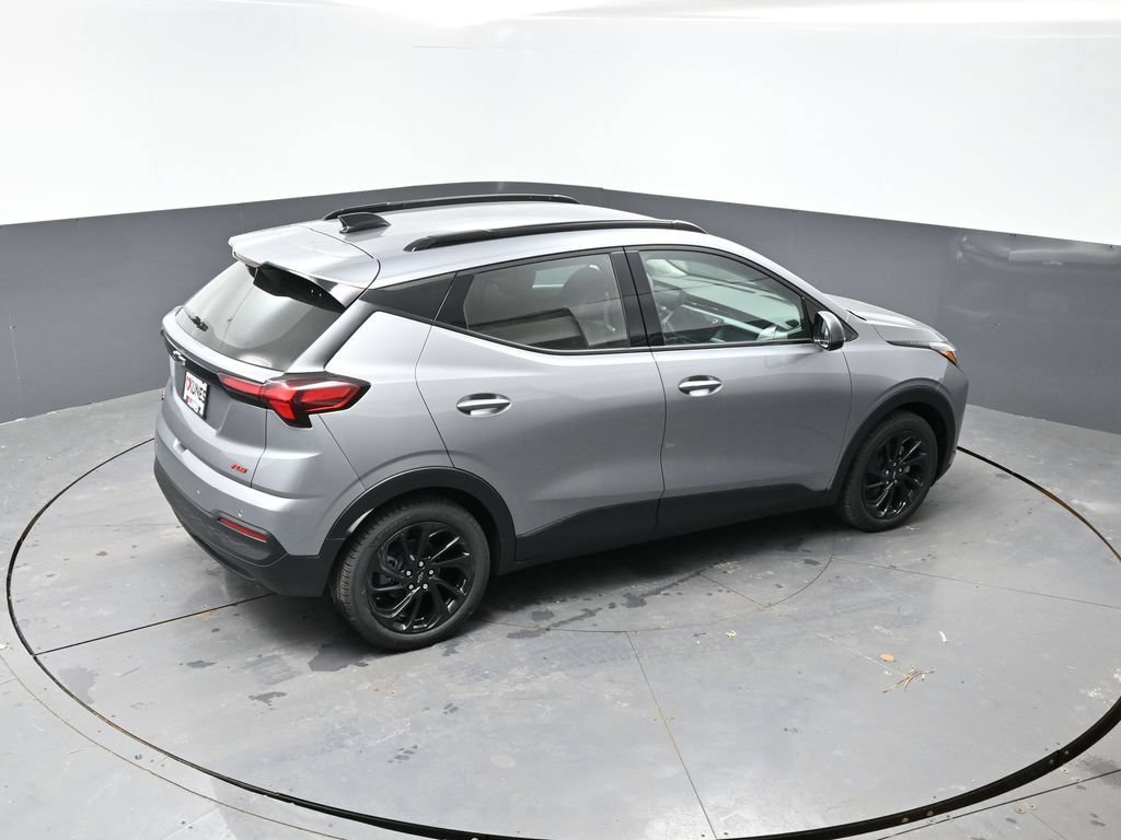 New 2027 Chevrolet Bolt RS FWD image 28