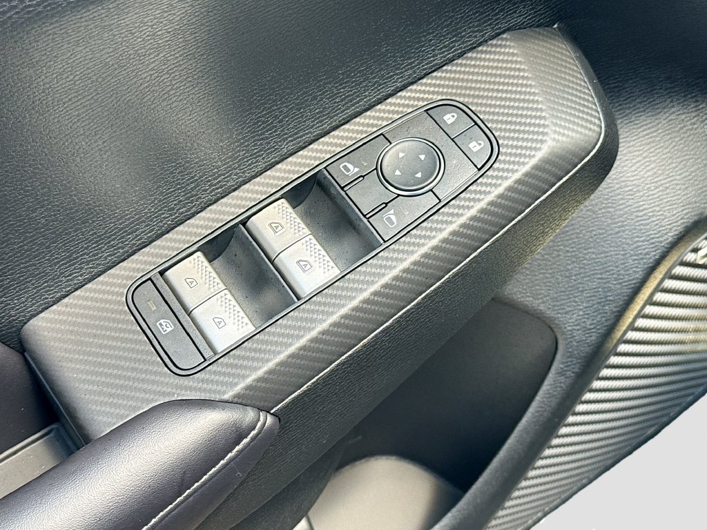 New 2026 Mitsubishi Outlander LE FWD image 18
