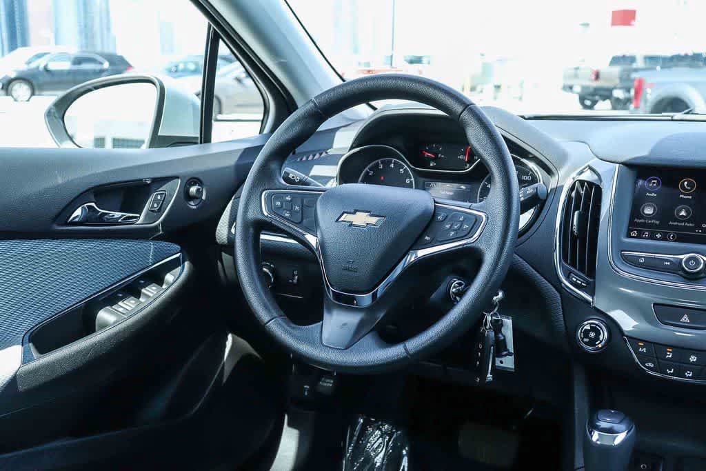 Used 2019 Chevrolet Cruze LS w/ LS Convenience Package FWD image 15